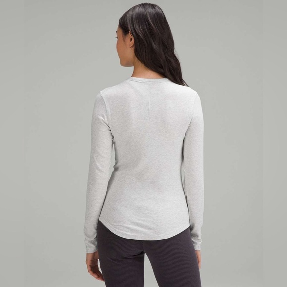 A-Lululemon Hold Tight Long-Sleeve Shirt - Picture 2 of 5